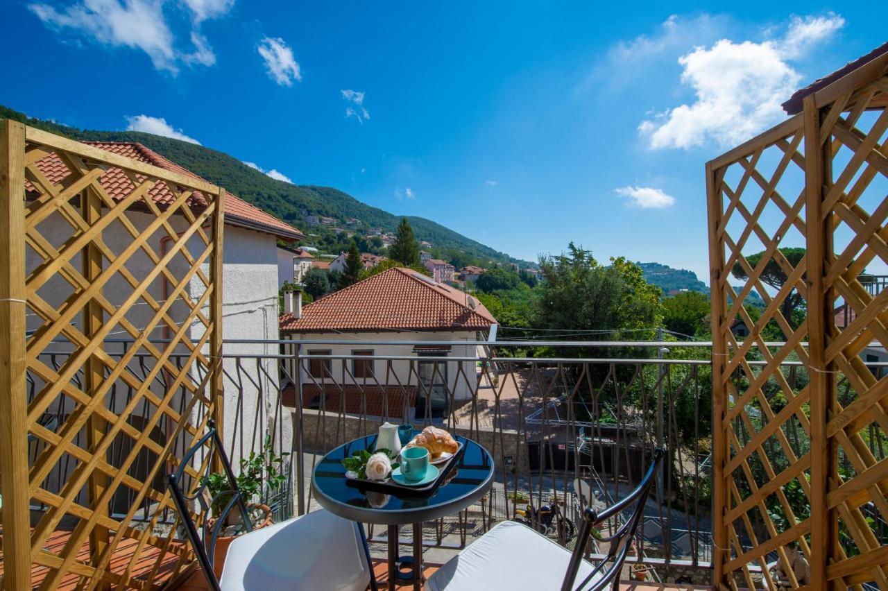 Raggio Di Sole Acomodação com café da manhã Agerola Exterior foto